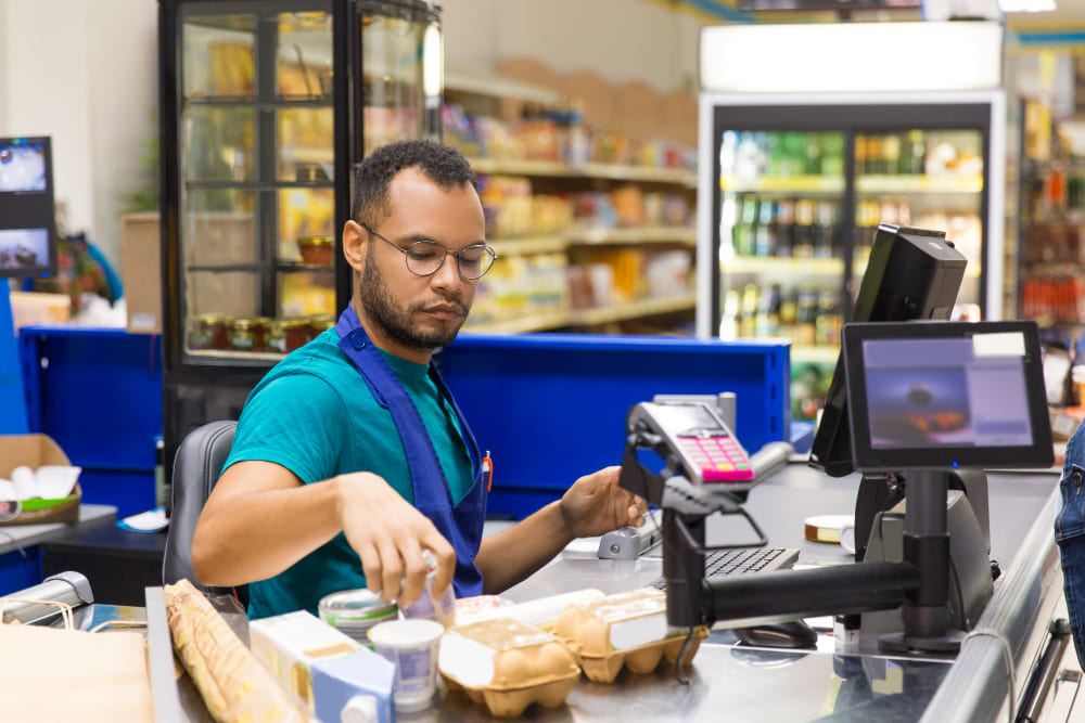Gestion de stock et système de point de vente pour commerces au Congo